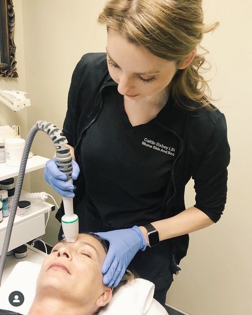 Microneedling With Radio Frequency